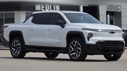 2025 Chevrolet Silverado EV RST