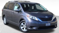 2017 Toyota Sienna LE