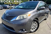 2011 Toyota Sienna XLE