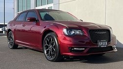 2023 Chrysler 300 Touring L