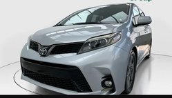 2019 Toyota Sienna SE