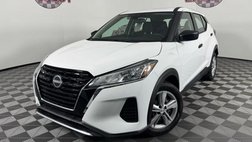 2022 Nissan Kicks S