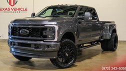 2026 Ford Super Duty F-350 Lariat