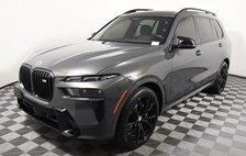 2023 BMW X7 M60i