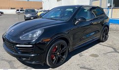 2014 Porsche Cayenne GTS
