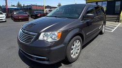2016 Chrysler Town and Country Touring
