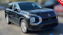 2022 Mitsubishi Outlander ES