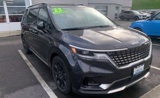 2023 Kia Carnival SX