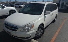 2007 Hyundai Entourage GLS