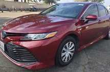 2020 Toyota Camry Hybrid LE