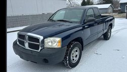 2005 Dodge Dakota ST