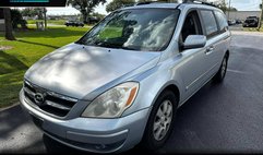 2007 Hyundai Entourage GLS