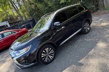 2020 Mitsubishi Outlander Special Edition
