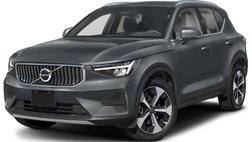 2026 Volvo XC40 B5 Plus Dark Theme