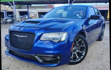 2018 Chrysler 300 Touring