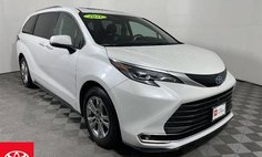 2024 Toyota Sienna Platinum 7-Passenger