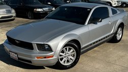 2005 Ford Mustang V6 Deluxe