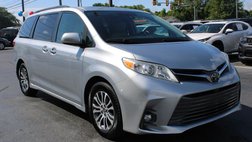 2020 Toyota Sienna XLE