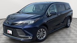 2024 Toyota Sienna XLE 7-Passenger