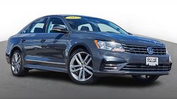 2017 Volkswagen Passat 1.8T R-Line