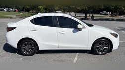 2020 Toyota Yaris L