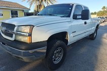 2003 Chevrolet Silverado 1500 LT Ext. Cab Long Bed 4WD