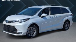 2023 Toyota Sienna XLE