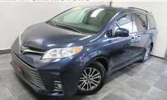 2020 Toyota Sienna XLE