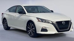 2022 Nissan Altima 2.5 SR