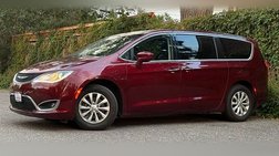 2020 Chrysler Pacifica Touring