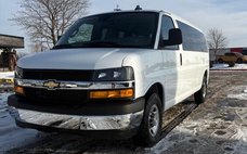 2025 Chevrolet Express LT 3500