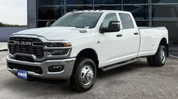 2026 Ram Ram Pickup 3500 Tradesman