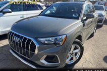 2022 Audi Q3 quattro Premium 40 TFSI