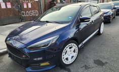 2017 Ford Focus ST