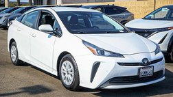 2020 Toyota Prius LE