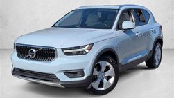 2019 Volvo XC40 T5 Momentum