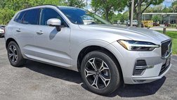 2022 Volvo XC60 B5 Momentum