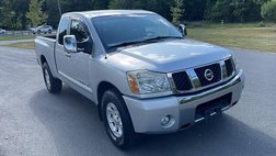 2005 Nissan Titan LE