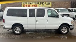 2013 Ford E-Series E-350 XLT Super Duty Passenger Van