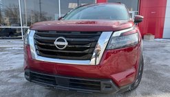 2023 Nissan Pathfinder SV