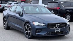2024 Volvo S60 B5 Core Dark Theme