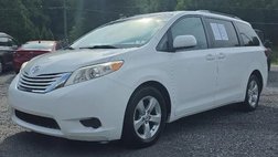 2017 Toyota Sienna LE