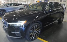 2023 Volvo XC60 Recharge T8 Ultimate Bright Theme