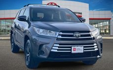2017 Toyota Highlander LE