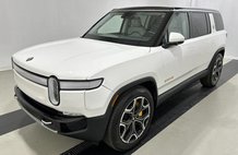 2023 Rivian R1S Adventure