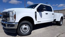 2026 Ford Super Duty F-350 XLT