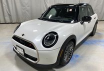 2025 MINI Hardtop Cooper S Signature Trim