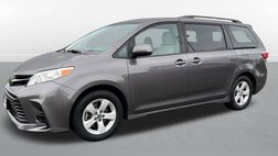 2019 Toyota Sienna LE