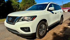 2017 Nissan Pathfinder SL