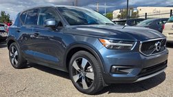 2021 Volvo XC40 T5 Momentum